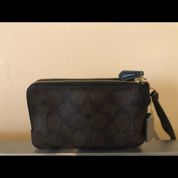 Coach Double Colorblock - Picture 3 of 3